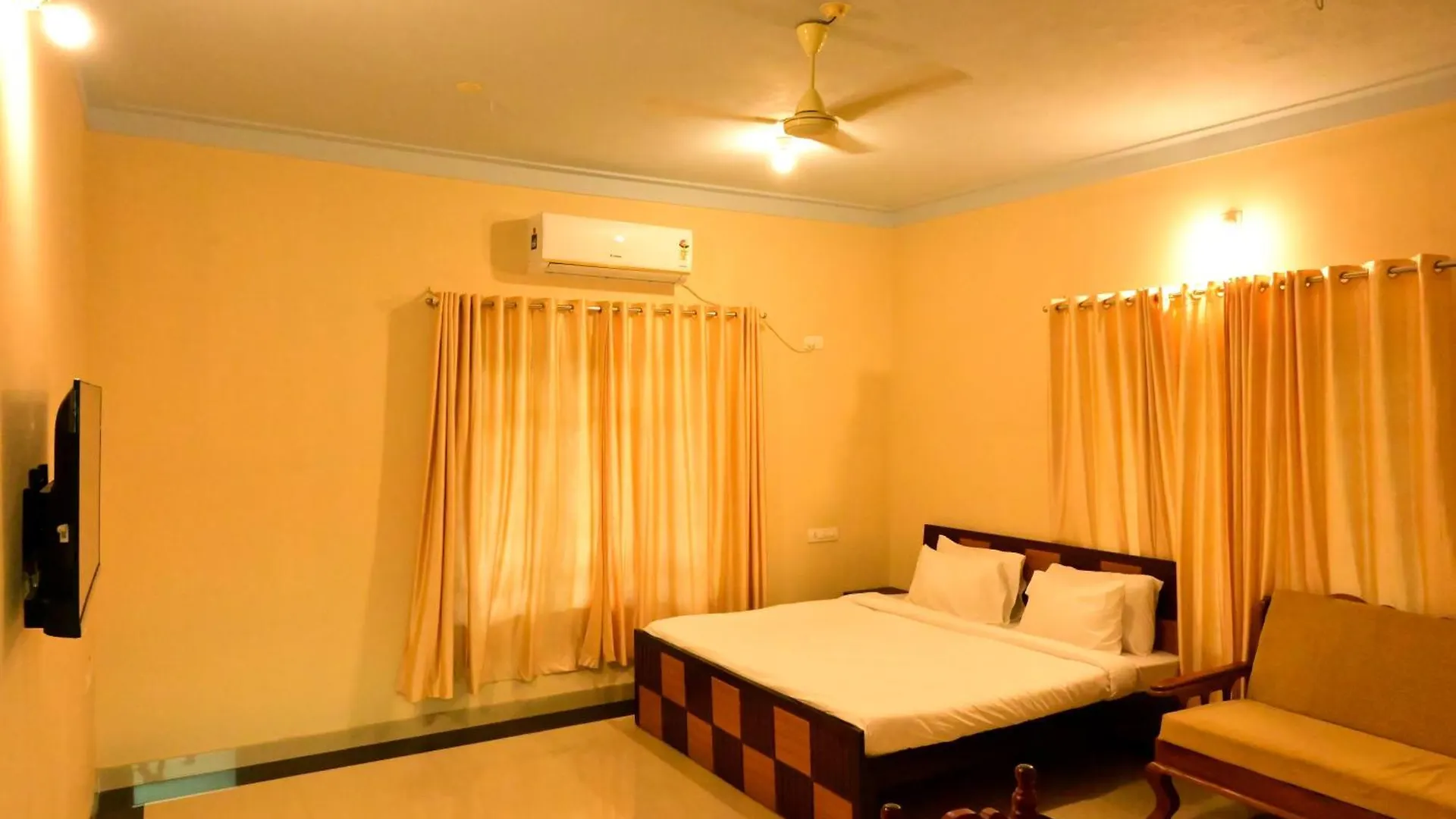 Homestay Riverine Villa Nileshwar