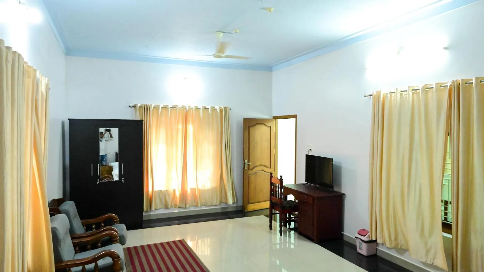 Riverine Villa Nileshwar Homestay